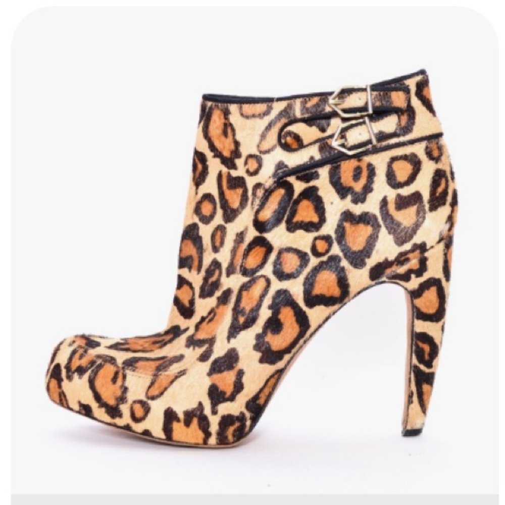 Sam Edelman leopard fur boots heels 8